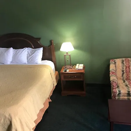 Travelers Inn
